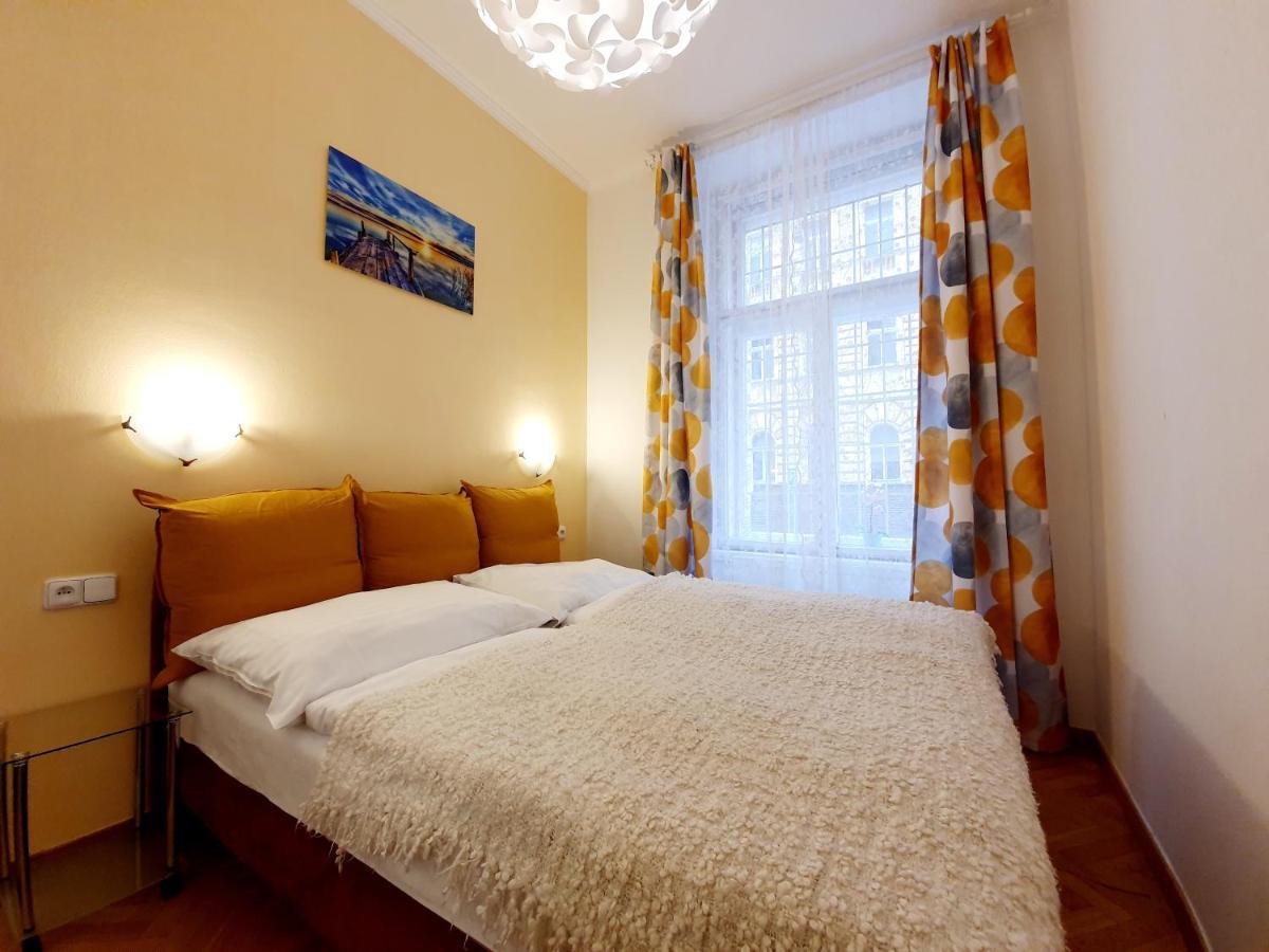 Apartment プラハ エクステリア 写真