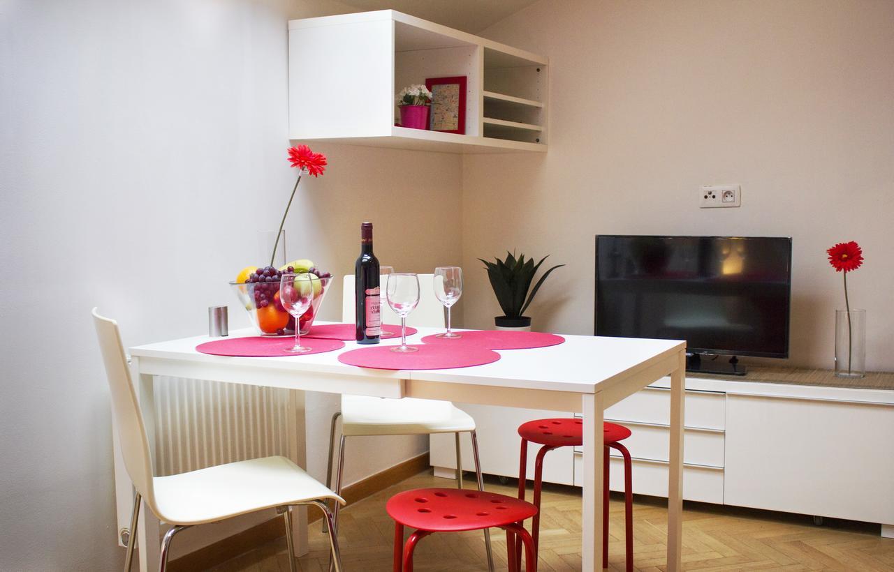 Apartment プラハ エクステリア 写真
