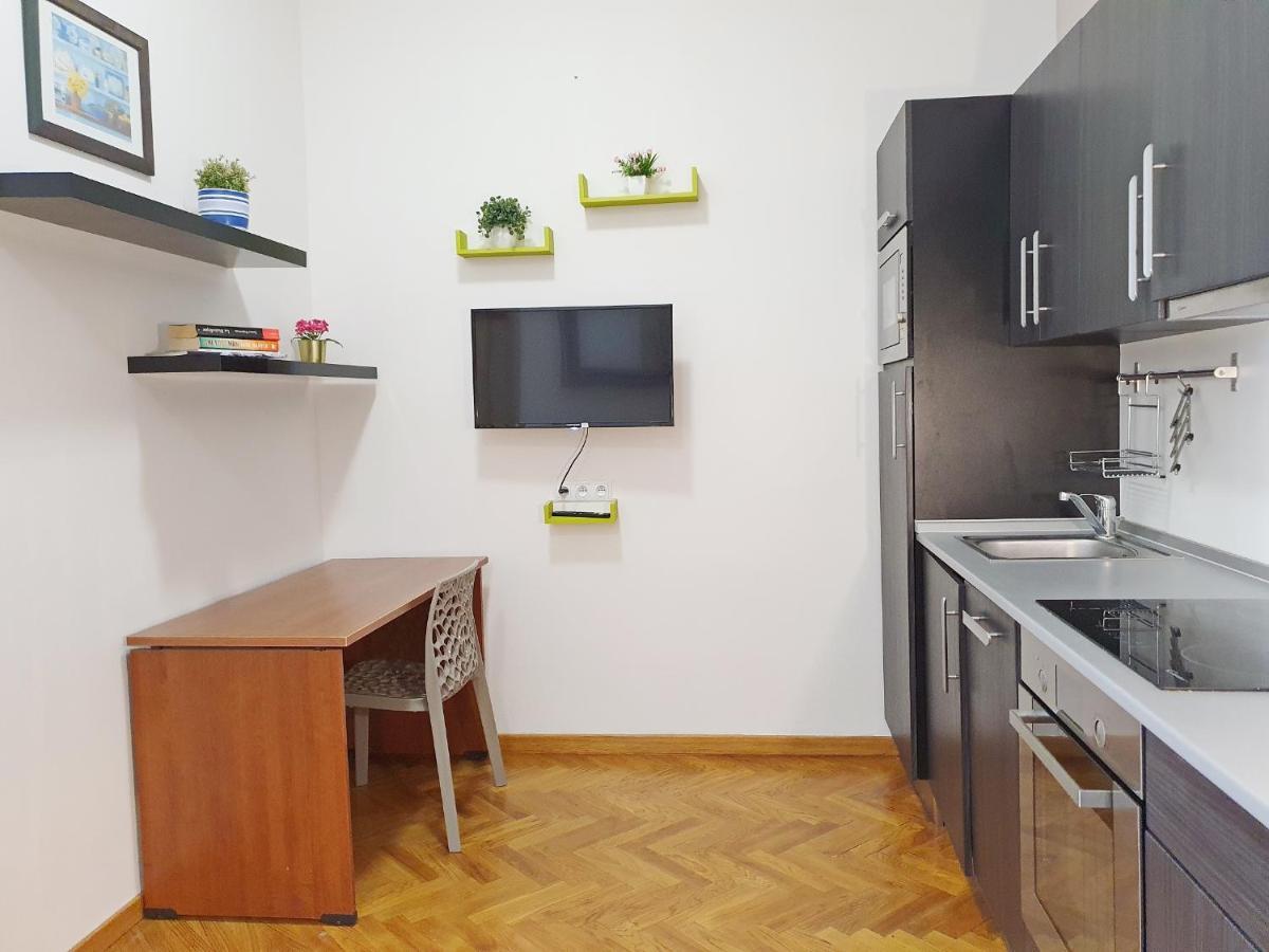 Apartment プラハ エクステリア 写真